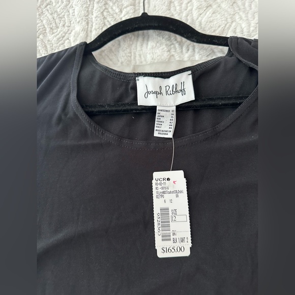 Top - Picture 4 of 4